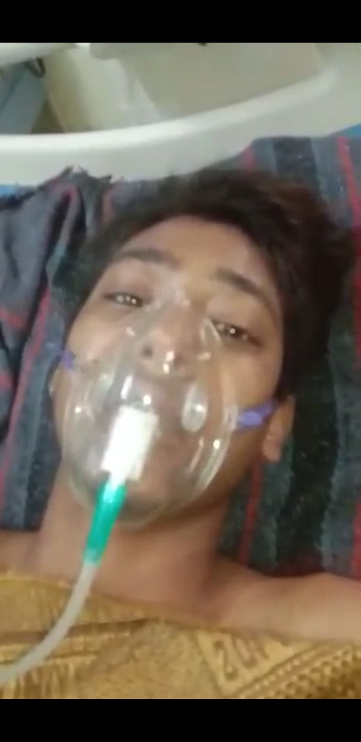 *बिलासपुर में गुंडाराज,गली के गुंडे पूरे पुलिस प्रशासन को संभाल लेने की हुंकारा मारते खुलेरूप से घूम रहे है आखिर मामला क्या है पढ़े पूरी खबर*