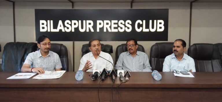 *पेरिस में सिकलसेल बीमारी पर शोधपत्र प्रस्तुत करने चयनित हुए डॉ प्रदीप सिहारे*