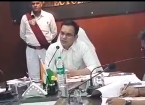 *बिलासपुर कलेक्टर सौरभ कुमार ने संभाला पदभार पत्रकारों से की मुलाकात*