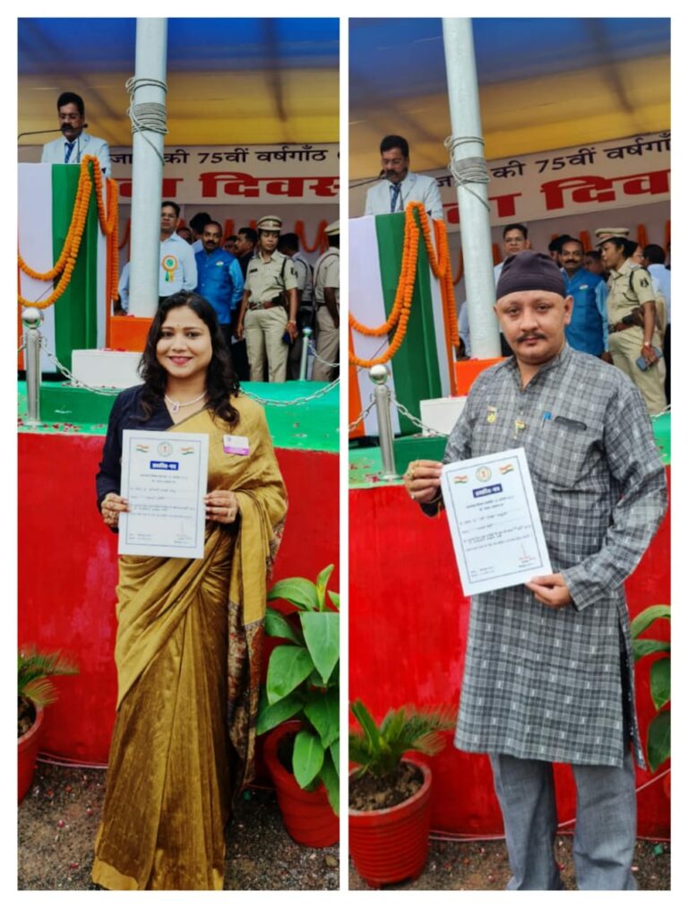 *सामाजिक सेवा मैं निरंतर कार्य के लिए चंचल सलूजा और पायल को स्वतंत्रता दिवस पर किया गया सम्मानित*..