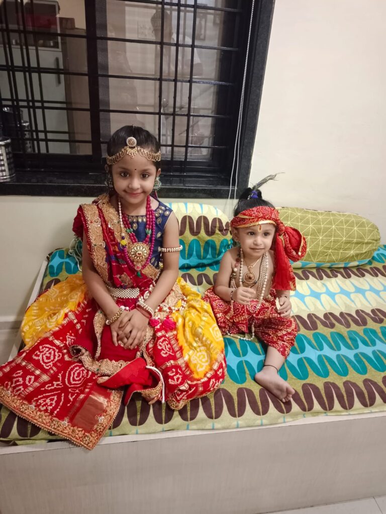 *जन्माष्टमी पर्व की दिखी धूम जगह-जगह दही हांडी फोड़ने का चलता रहा दौर नगर विधायक शैलेश पांडे ने दी प्रदेशवासियों को बधाई*