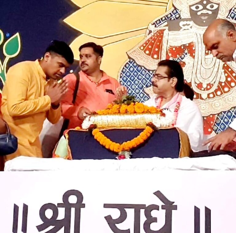 *संतो के आशीर्वाद और सानिध्य से जीवन में होती है आनंद की अनुभूति – जिला पंचायत सभापति अंकित गौरहा*