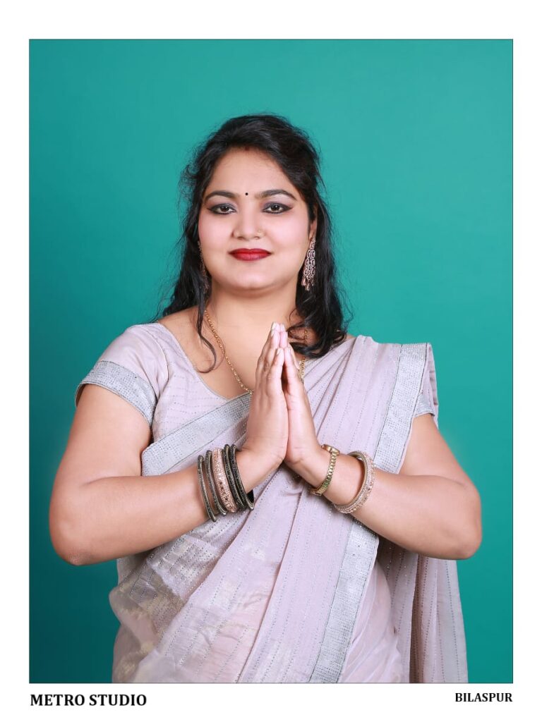 *शिक्षिका बनी “लेडी सिंघम”……करती है लोगो की मदद…. पढ़े पूरी खबर*