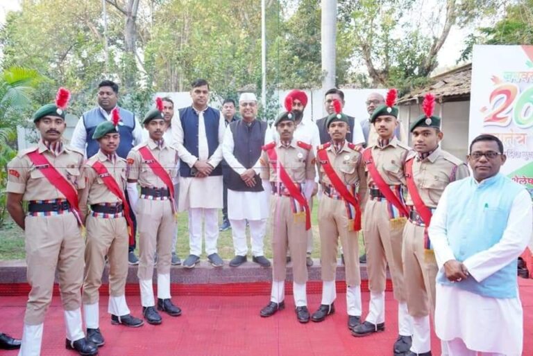 *गणतंत्र दिवस पर जिला पंचायत सभापति अंकित गौरहा विभिन्न कार्यक्रमों में हुए शामिल व प्रदेशवासियों को दी शुभकामनाएं*..