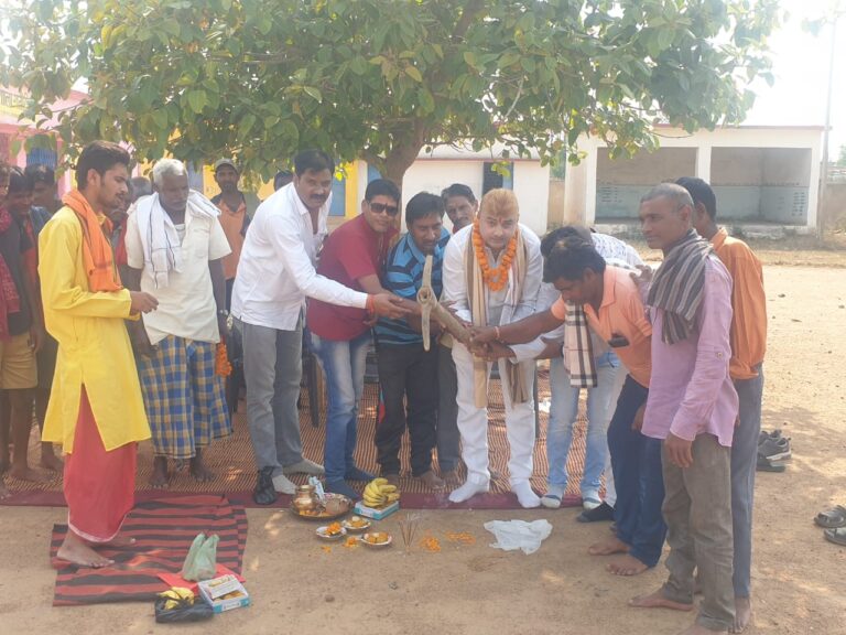 *बेलतरा क्षेत्र के सर्वांगीण विकास के लिए ,कृत संकल्पित-… त्रिलोक चंद्र श्रीवास्,(गतौरी में अनेक निर्माण कार्यों का भूमि पूजन संपन्न*)