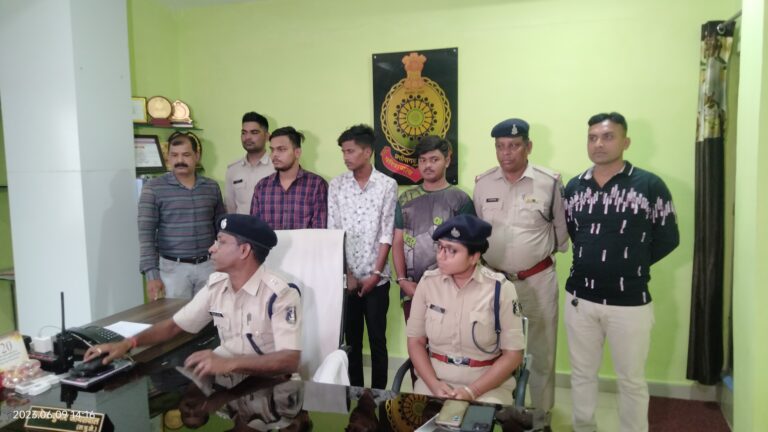 *त्रिकोणीय प्रेम जाल के चक्कर में फिर गई एक युवक की जान.. पढ़ें पूरी खबर*