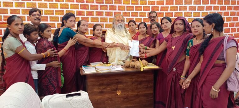 -*सरकार बनाइए आप लोगों की यह मांग पूरी होगी -…….राजेश्री महन्त जी*