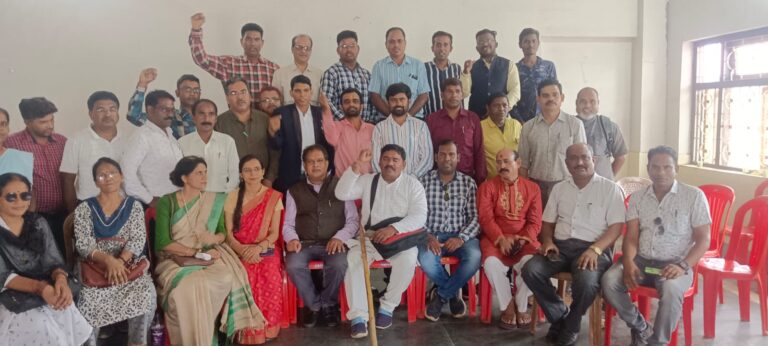 *अशासकीय विद्यालय प्रबंधक कल्याण संघ छत्तीसगढ़ की प्रथम संभाग स्तरीय अहम बैठक बिलासपुर के महर्षि कश्यप भवन में हुई संपन्न*।