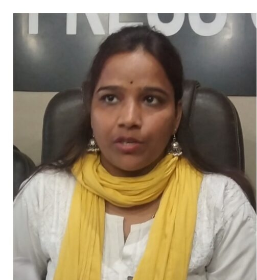 *वन विभाग,वन मंत्री मोहम्मद अकबर और भूपेश बघेल सरकार 8 करोड़ 44 लाख के आरोपी को बचाए घूम रही है.. प्रियंका शुक्ला*