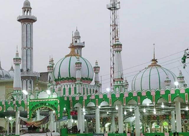 *बाबा इंसान अली का महीना उर्स, 11 महीने में कुरान याद करने वाले 11 वर्ष के हाफ़िज़ बच्चे का कमेटी करेगी सम्मान*