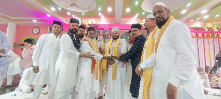 *राज्य भर से आए हाजियों का इंतेजामिया कमेटी ने किया सम्मानित*