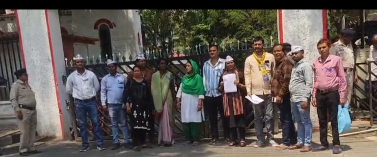 *आम आदमी पार्टी द्वारा प्रधानमंत्री नरेंद्र मोदी जी के आगमन पर बिलासपुर के बोदरी नगर पालिका परिषद क्षेत्र बंद हेतु दी चेतवानी, और लिखित ज्ञापन सौंपा गया* = *जसबीर सिंग, संगठन महामंत्री, आम आदमी पार्टी, छत्तीसगढ़*