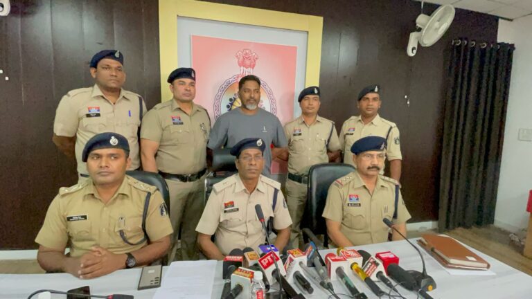 हिस्ट्रीशीटर शिबू खान चढ़ा पुलिस के हत्थे… पिस्टल और जिंदा कारतूस  बरामद