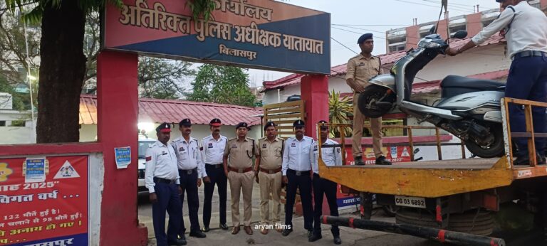 *लापरवाह चालकों पर कसता शिकंजा – अब तक 1920 लाइसेंस निलंबित….चालान के साथ-साथ भेजे जा रहे हैं लाइसेंस निलंबन के प्रतिवेदन*