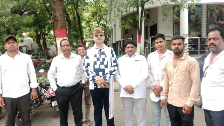 *जनता की आवाज बने त्रिलोक श्रीवास: अतिक्रमण, अवैध उत्खनन व शराबबंदी जैसे ज्वलंत मुद्दों पर जिलाधीश से की निर्णायक भेंट*