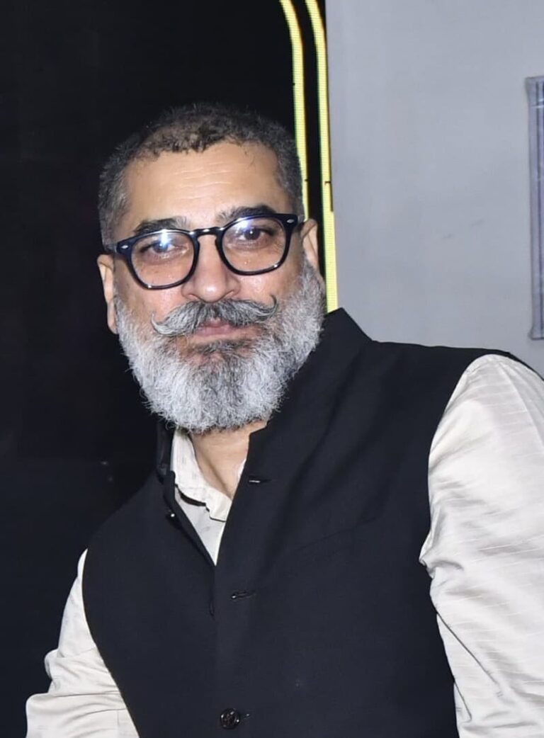 *वैचारिक शून्यता का प्रदर्शन: अपने पुरखों के नाम पर ‘यूनिटी मार्च’ क्यों नहीं?*