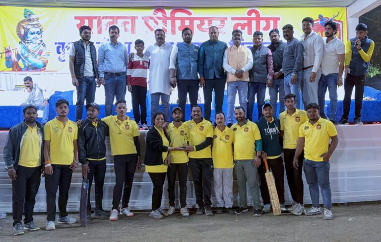 *यादव प्रीमियर लीग सीजन-1 के छठवें दिन रोमांचक मुकाबले, संकटमोचन 11, माधव 11 और साईं 11 की शानदार जीत*