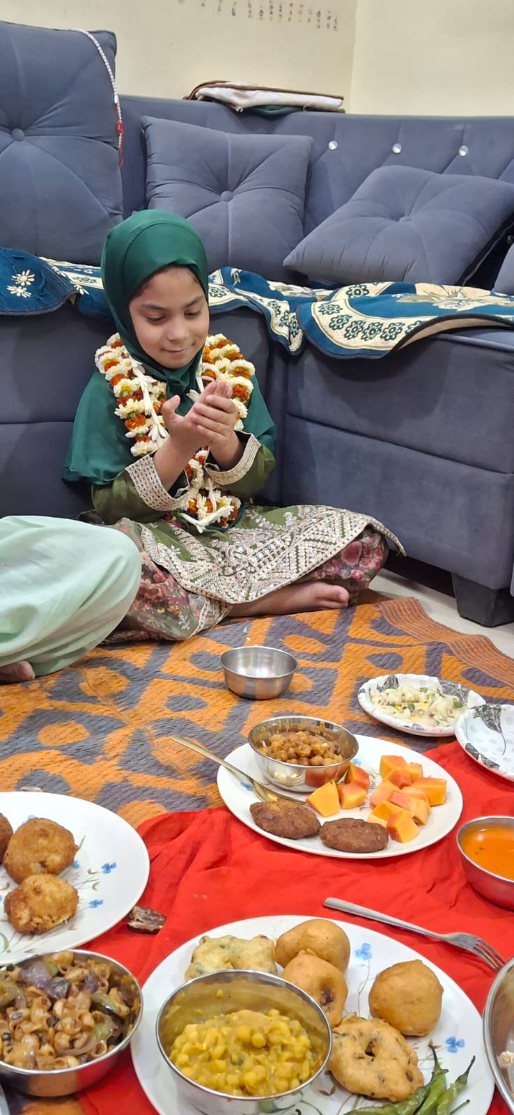 *छोटी सी उम्र, बड़ा जज़्बा: 6 साल की अरीबा फातिमा ने रखा पहला रोज़ा, देश में अमन-चैन की मांगी दुआ…*