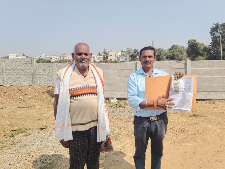 *अमेरि में जमीन और निस्तार मार्ग को लेकर बढ़ा विवाद: प्रमोद टंडन बोले– “पूरी जमीन मेरी, रास्ता मैंने खुद दिया था*