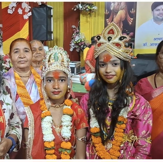 *कादंबरी नगर में महिला रामायण समिति के द्वारा राम कथा का हुआ आयोजन* 