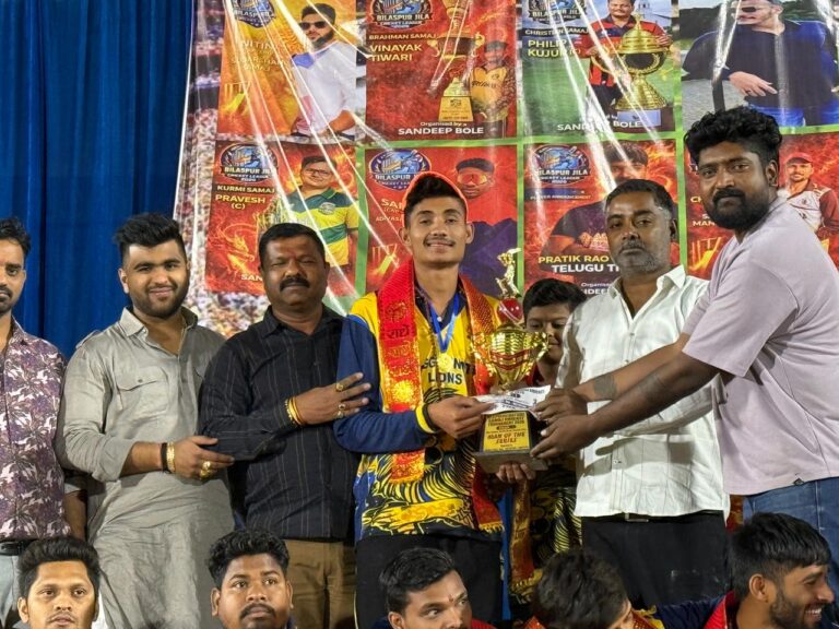 *रात 3 बजे तक चला रोमांच, यादव समाज बना चैंपियन – संदीप बोले के शानदार आयोजन ने जीता दिल*