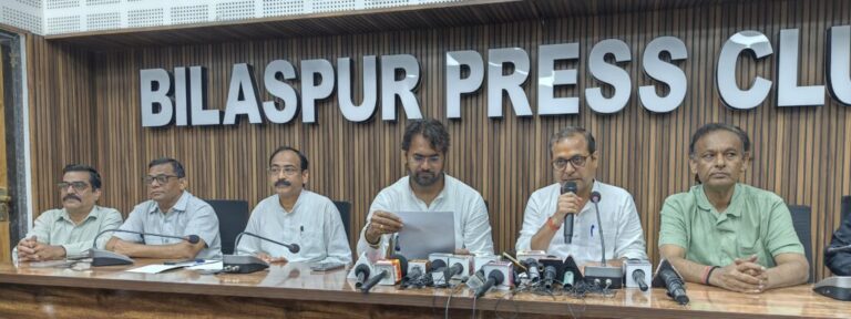 *जनता के मुद्दों पर विधायक की चुप्पी बर्दाश्त नहीं, बिलासपुर के हक की लड़ाई अब सड़क से विधानसभा तक लड़ेगी कांग्रेस….. शैलेश पांडे*”