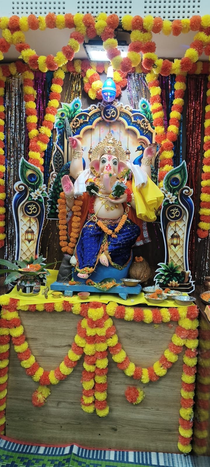 *बिलासपुर प्रेस क्लब में गूंजे “गणपति बप्पा मोरया” के जयकारे हर्ष और उल्लास के साथ विधि-विधान से हुई श्री गणेश जी की स्थापना, पत्रकार साथियों ने की पूजा-अर्चना*